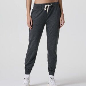 NWT XS Vuori Performance Jogger in Charcoal Heather